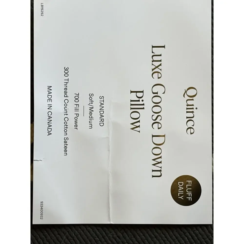 NWT Quince White Duck Down Premium Pillow - King FIRM ~H~ $164 MSRP